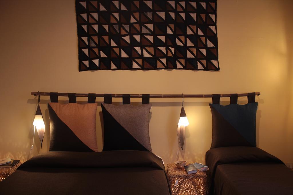 Dimora Dei Giganti Bed & Breakfast Napoli Ngoại thất bức ảnh