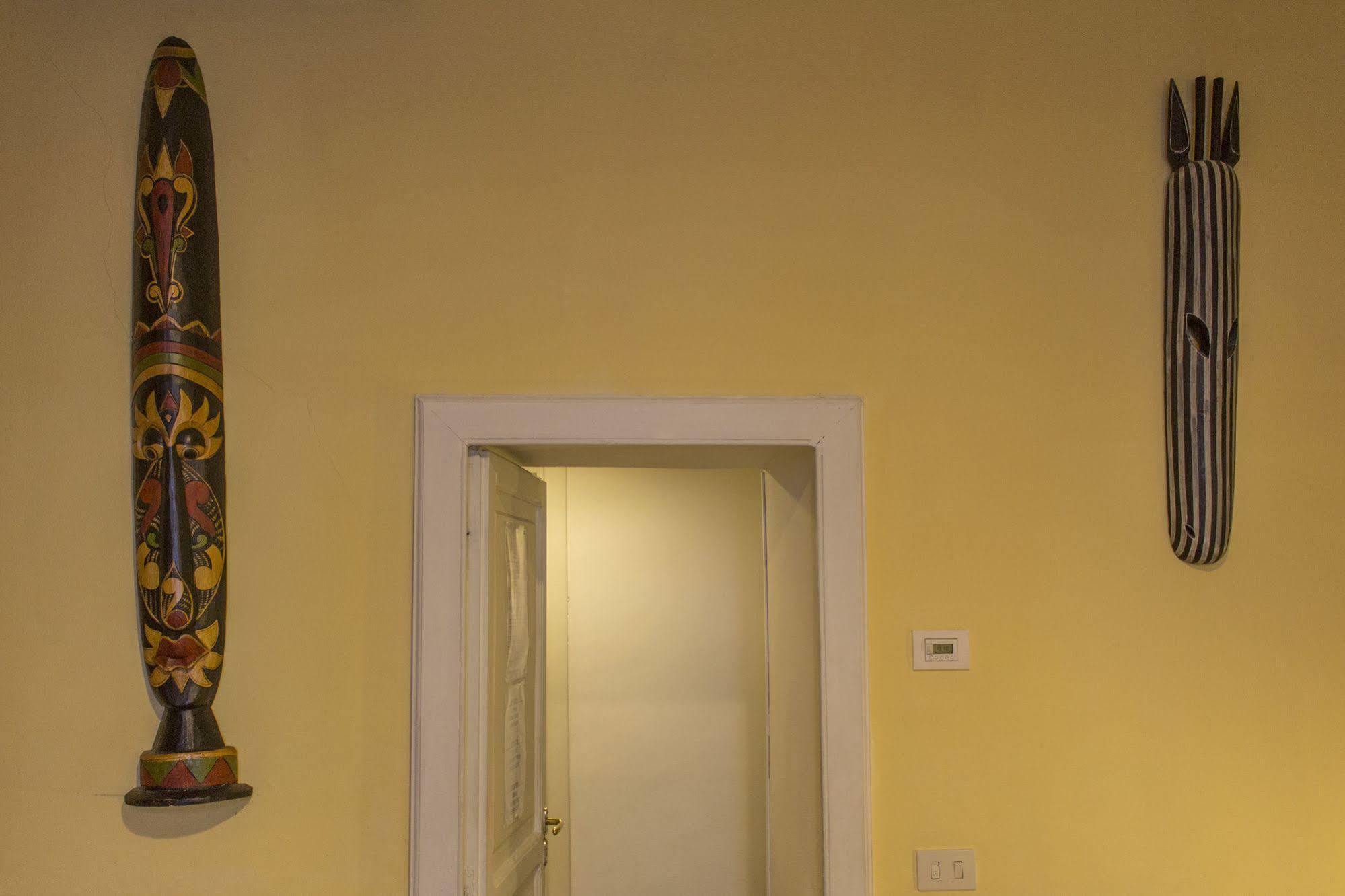 Dimora Dei Giganti Bed & Breakfast Napoli Ngoại thất bức ảnh
