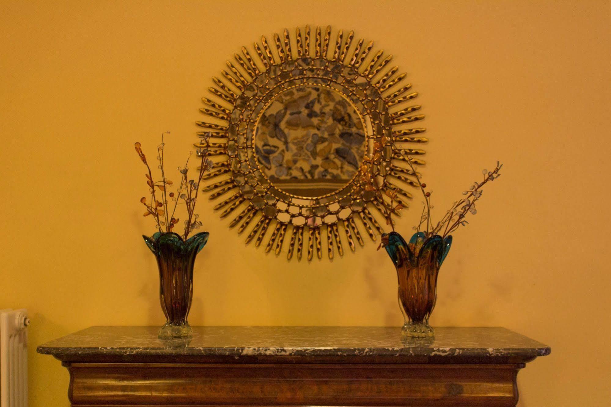 Dimora Dei Giganti Bed & Breakfast Napoli Ngoại thất bức ảnh