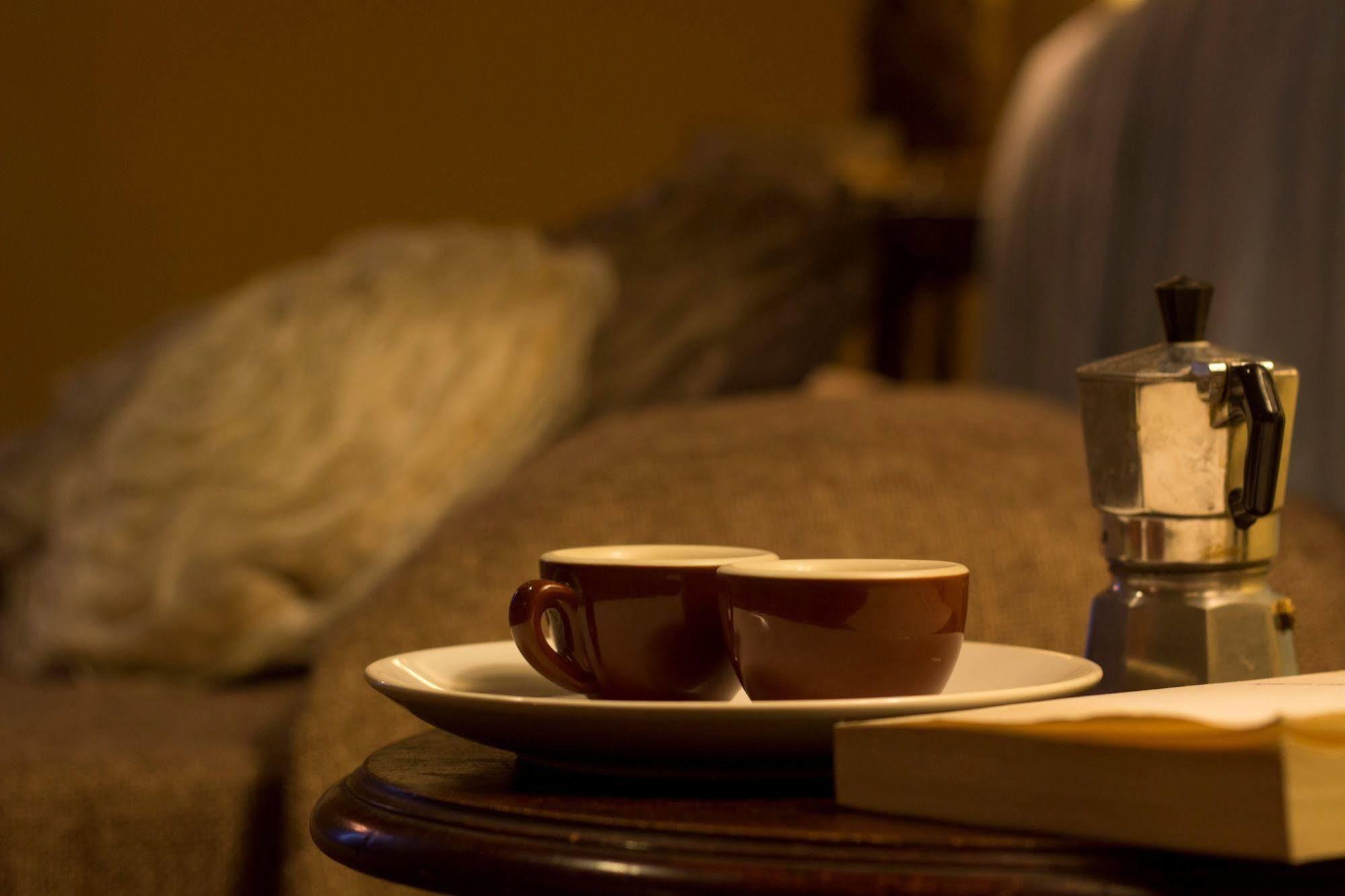 Dimora Dei Giganti Bed & Breakfast Napoli Ngoại thất bức ảnh